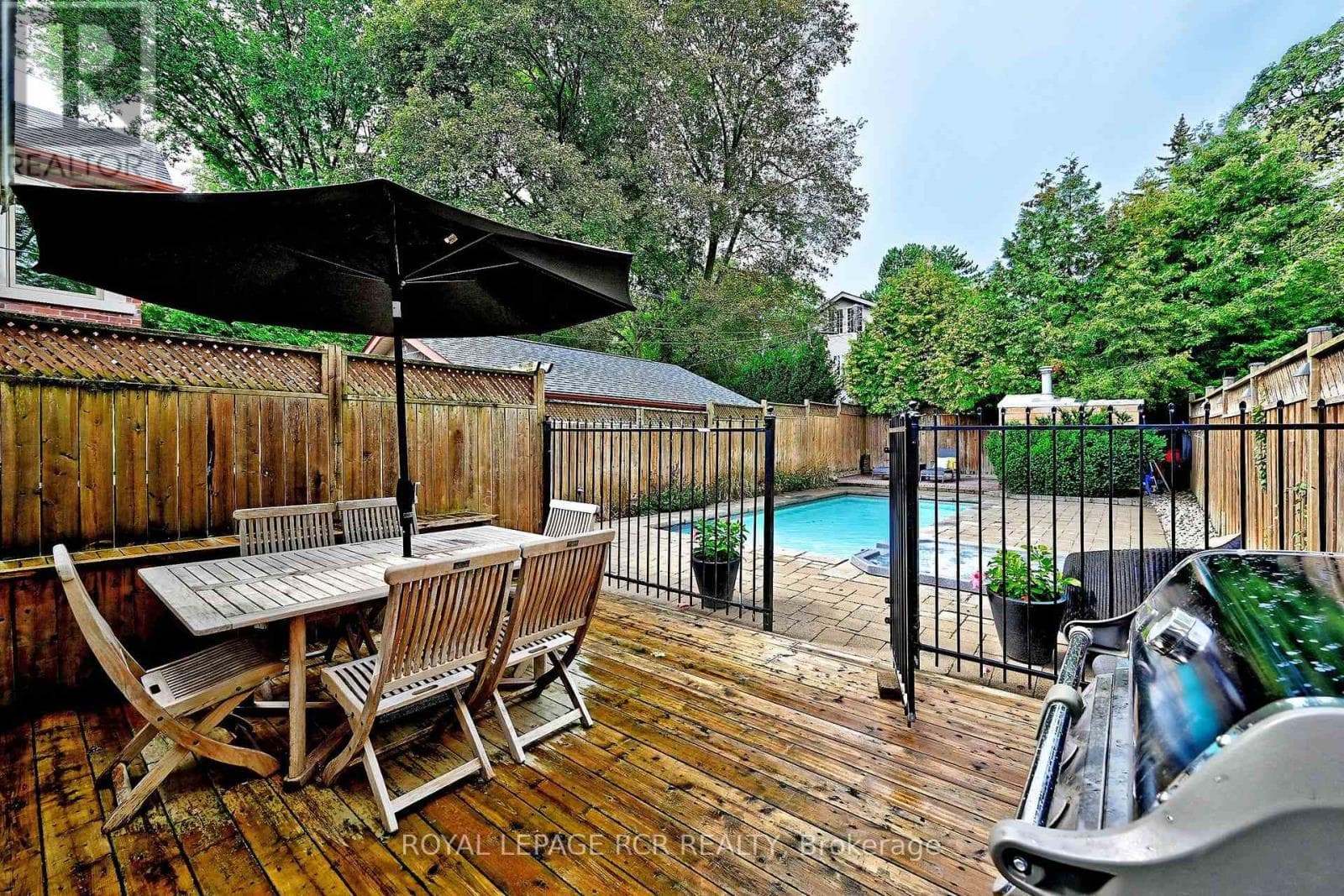 Photo of 214 BRIAR HILL AVENUE