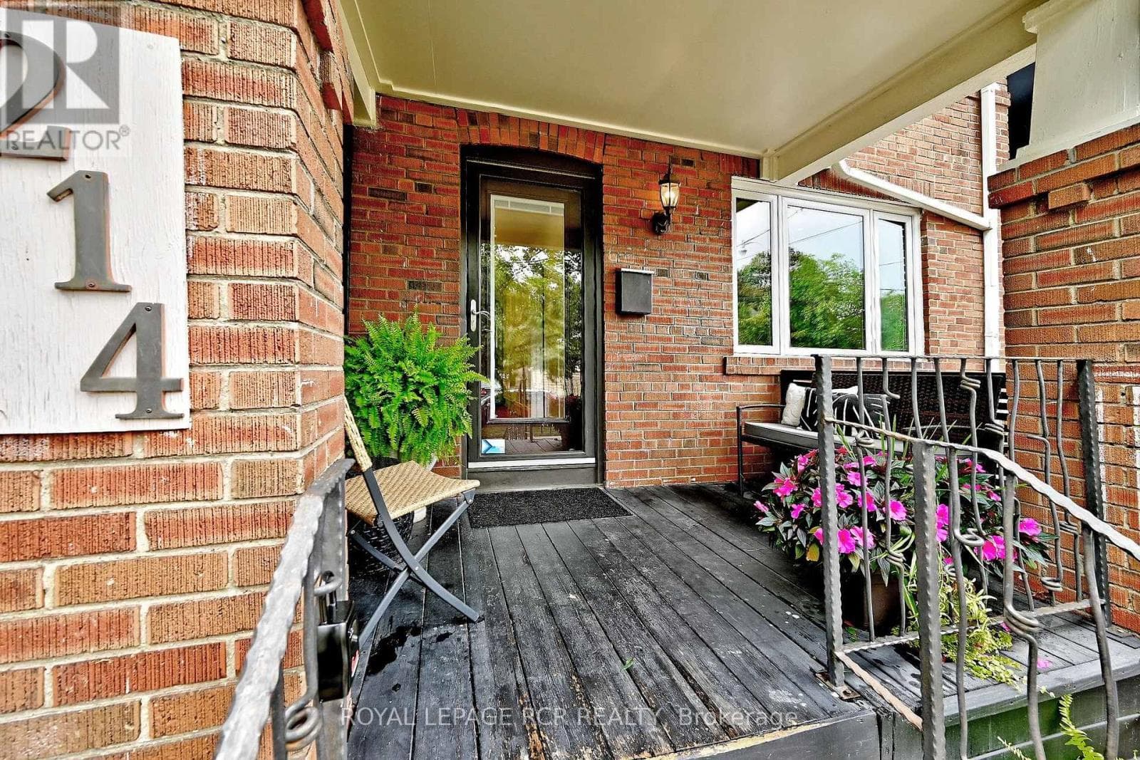 Photo of 214 BRIAR HILL AVENUE