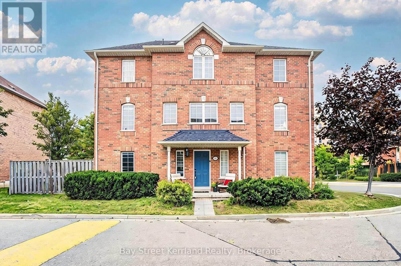 Photo of 171 - 80 ACORN PLACE