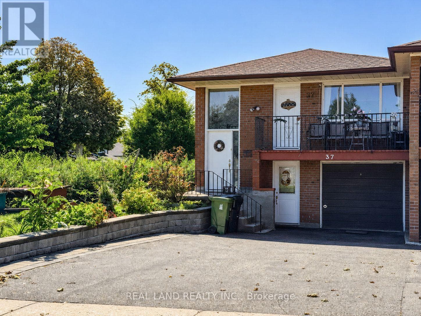 Photo of 37 PAWNEE AVENUE