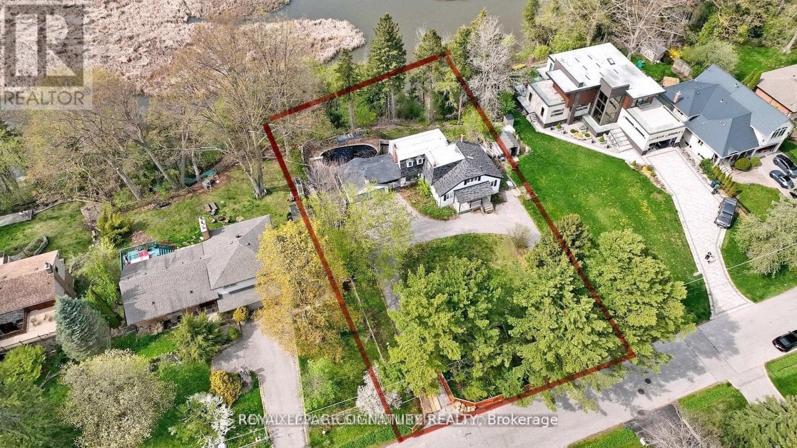 Photo of 312 TAYLOR ROAD