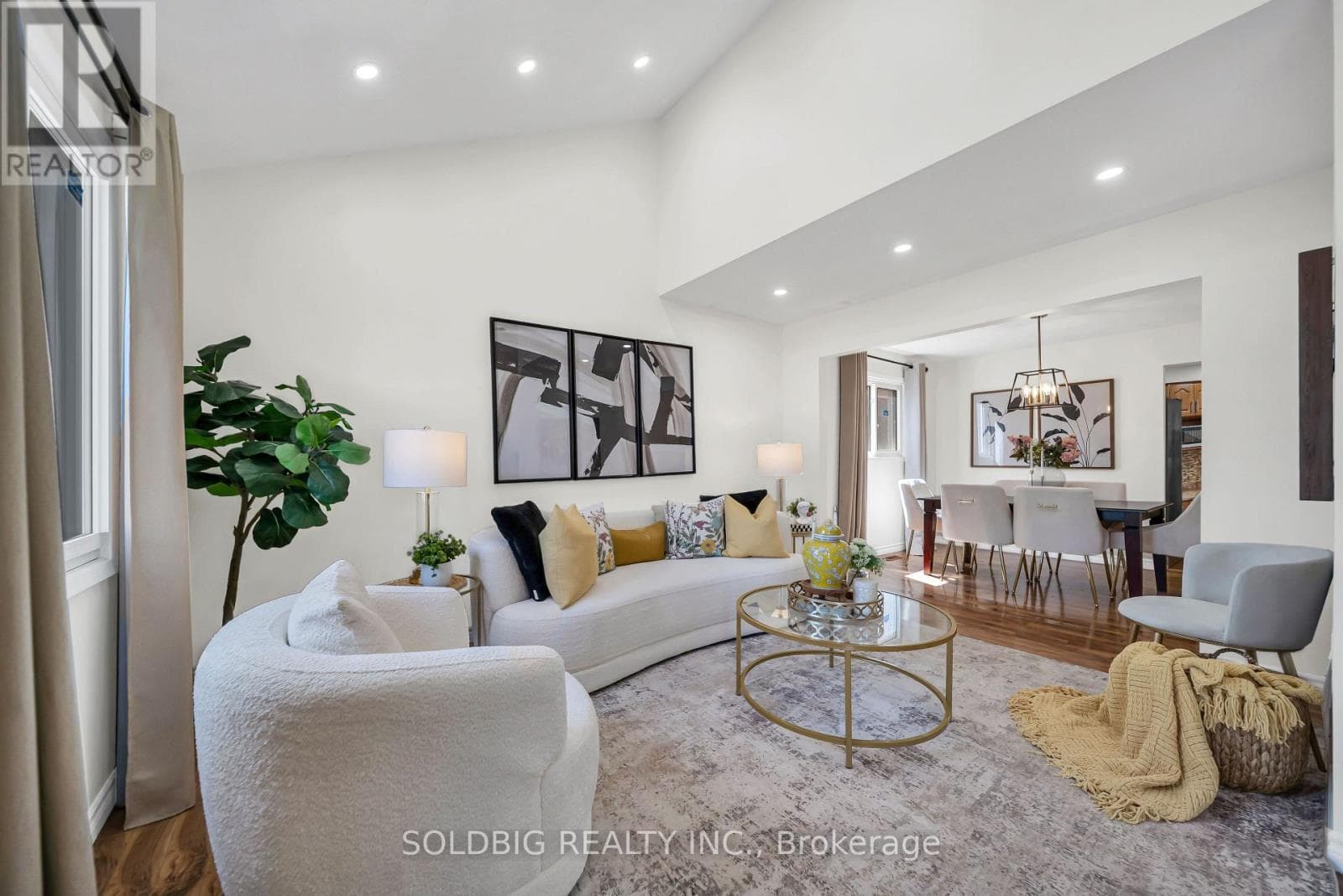 Photo of 76 BANTING CRESCENT