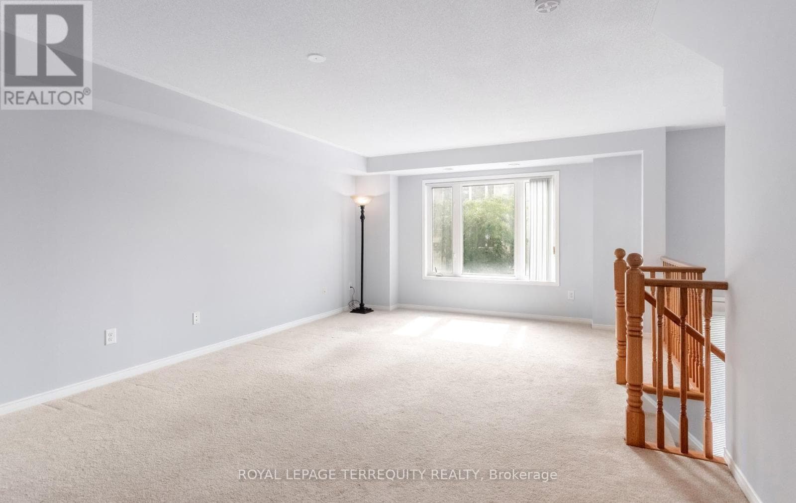 Photo of 24 - 5650 WINSTON CHURCHILL BOULEVARD