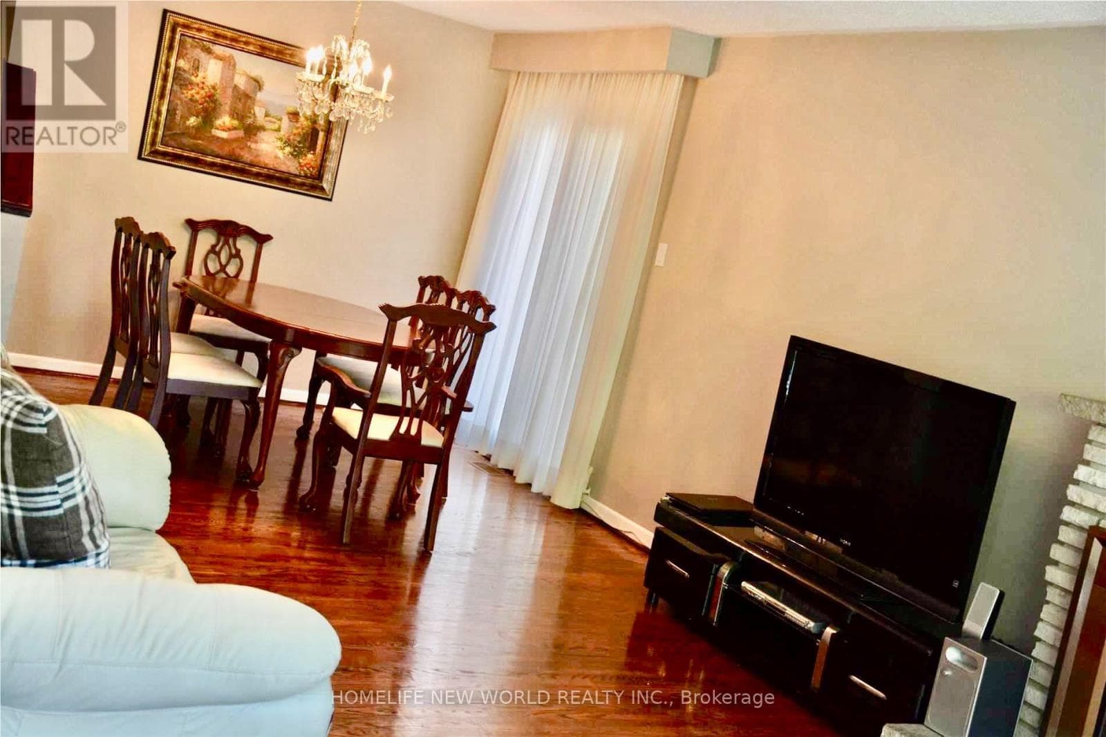 Photo of 40 BRAHMS AVENUE