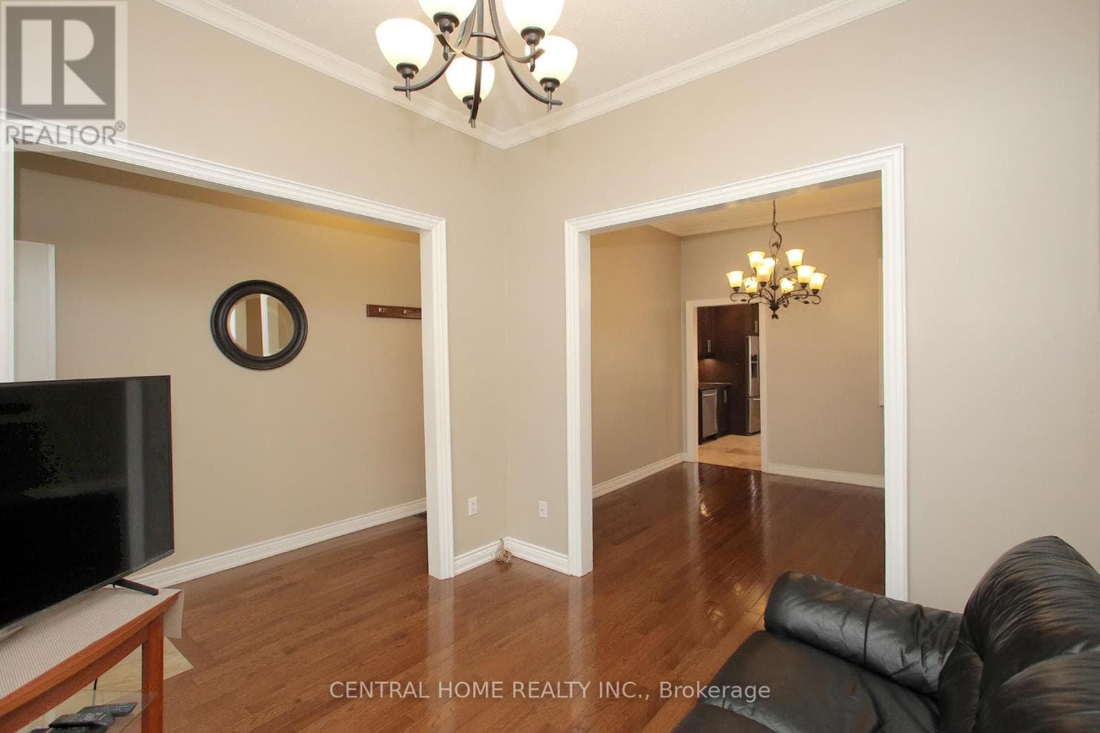 Photo of 106 CARLAW AVENUE