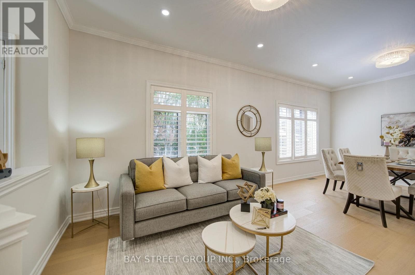 Photo of 2422 HERTFORDSHIRE WAY