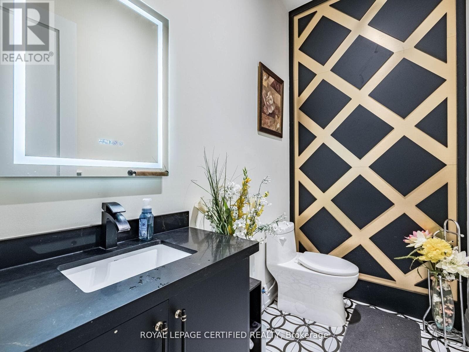 Photo of 3081 GRENVILLE DRIVE