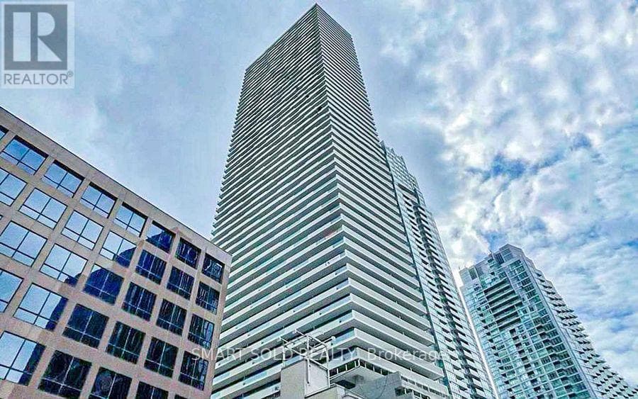 Photo of 3103 - 2221 YONGE STREET