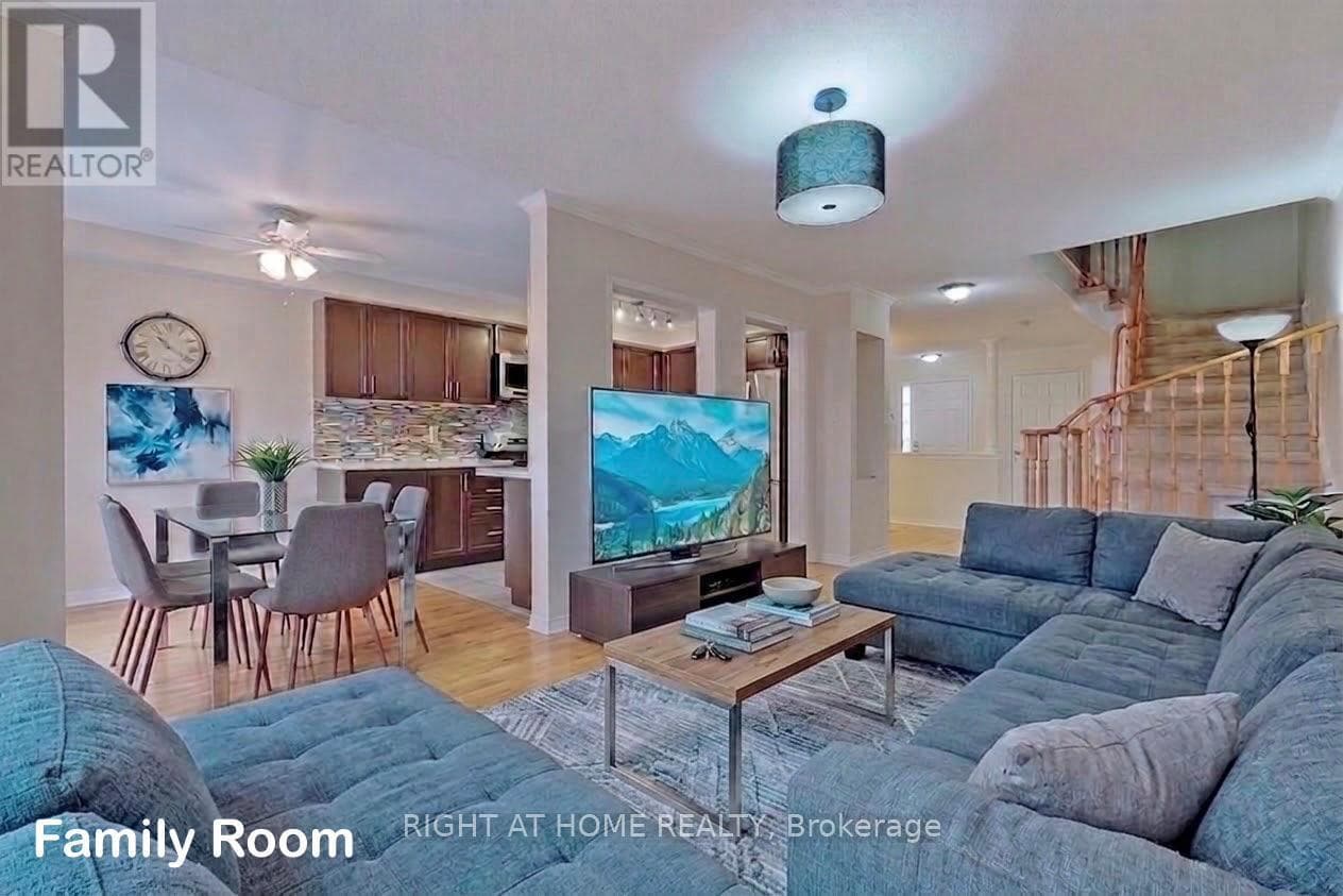 Photo of 34 - 2665 THOMAS STREET