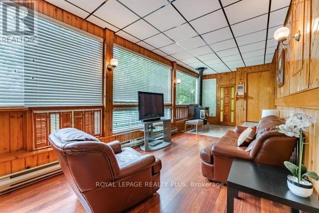 Photo of 87 HULLMAR DRIVE