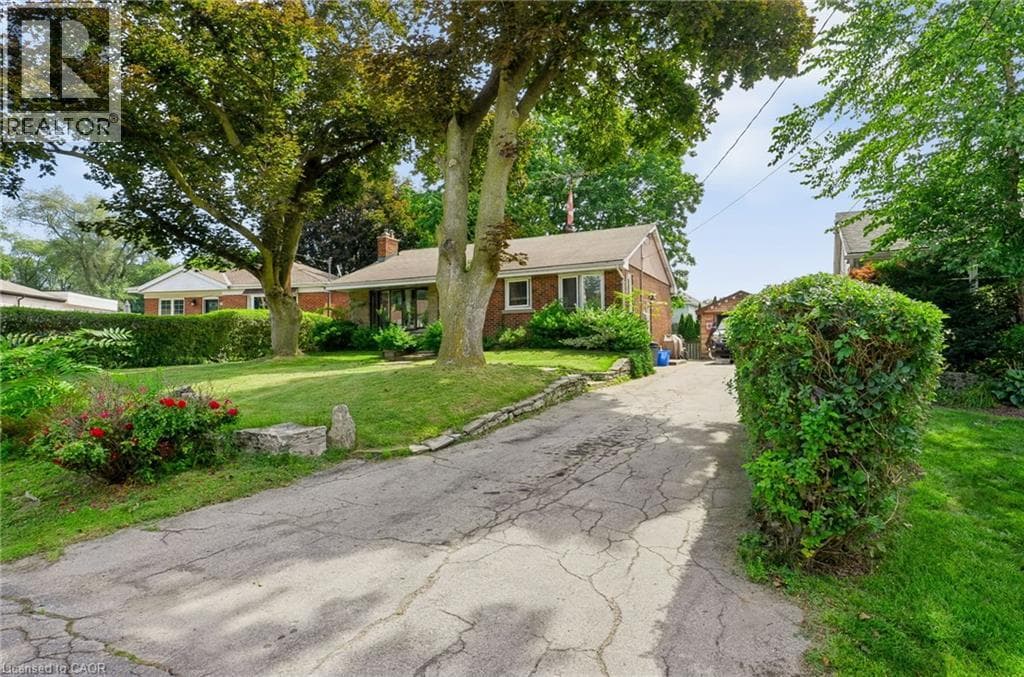 Photo of 1046 SHEPHERDS Drive