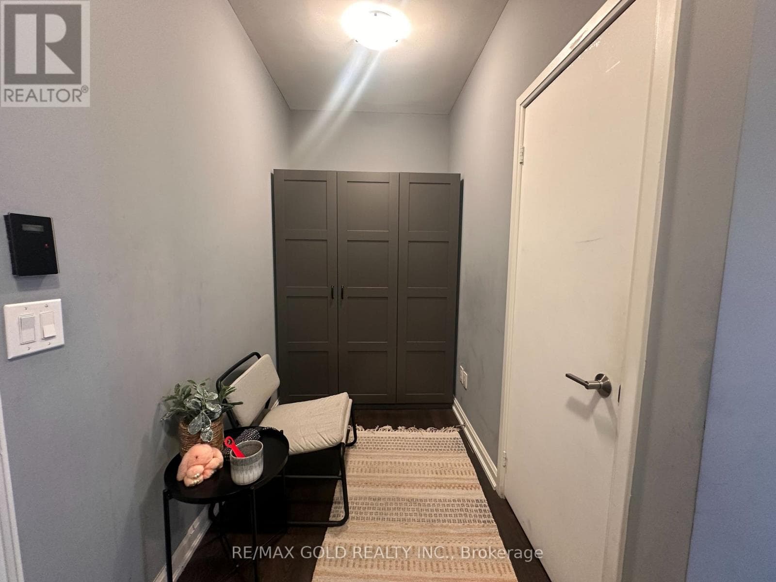 Photo of 702 - 11 BOGERT AVENUE
