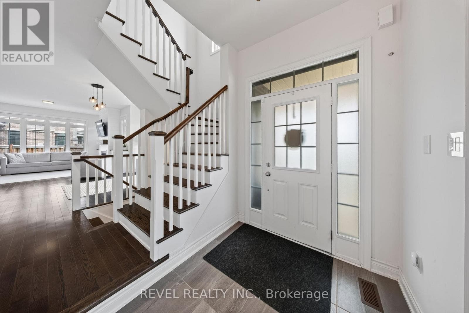 Photo of 455 RAMSEY PLACE