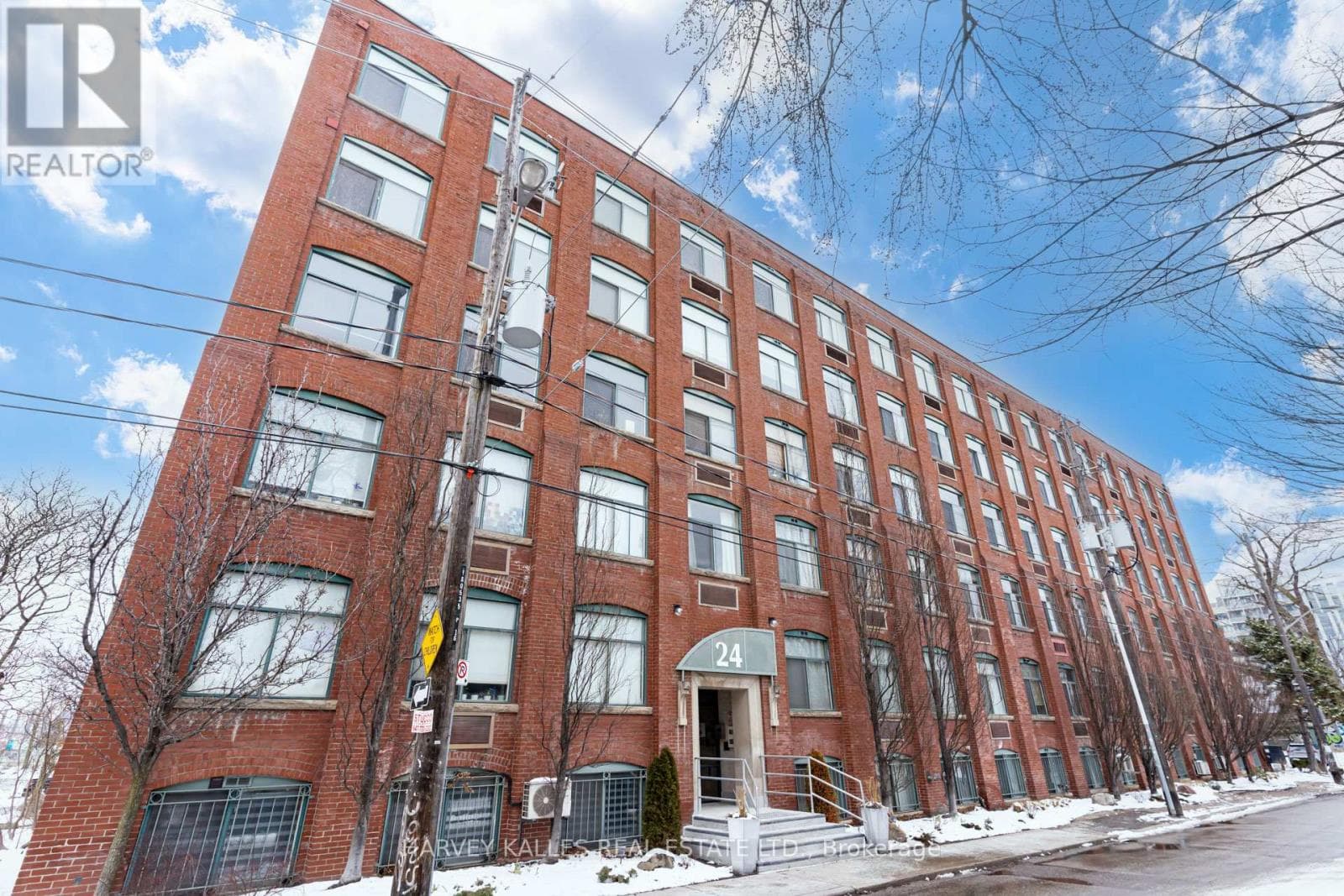 Photo of 304 - 24 NOBLE STREET