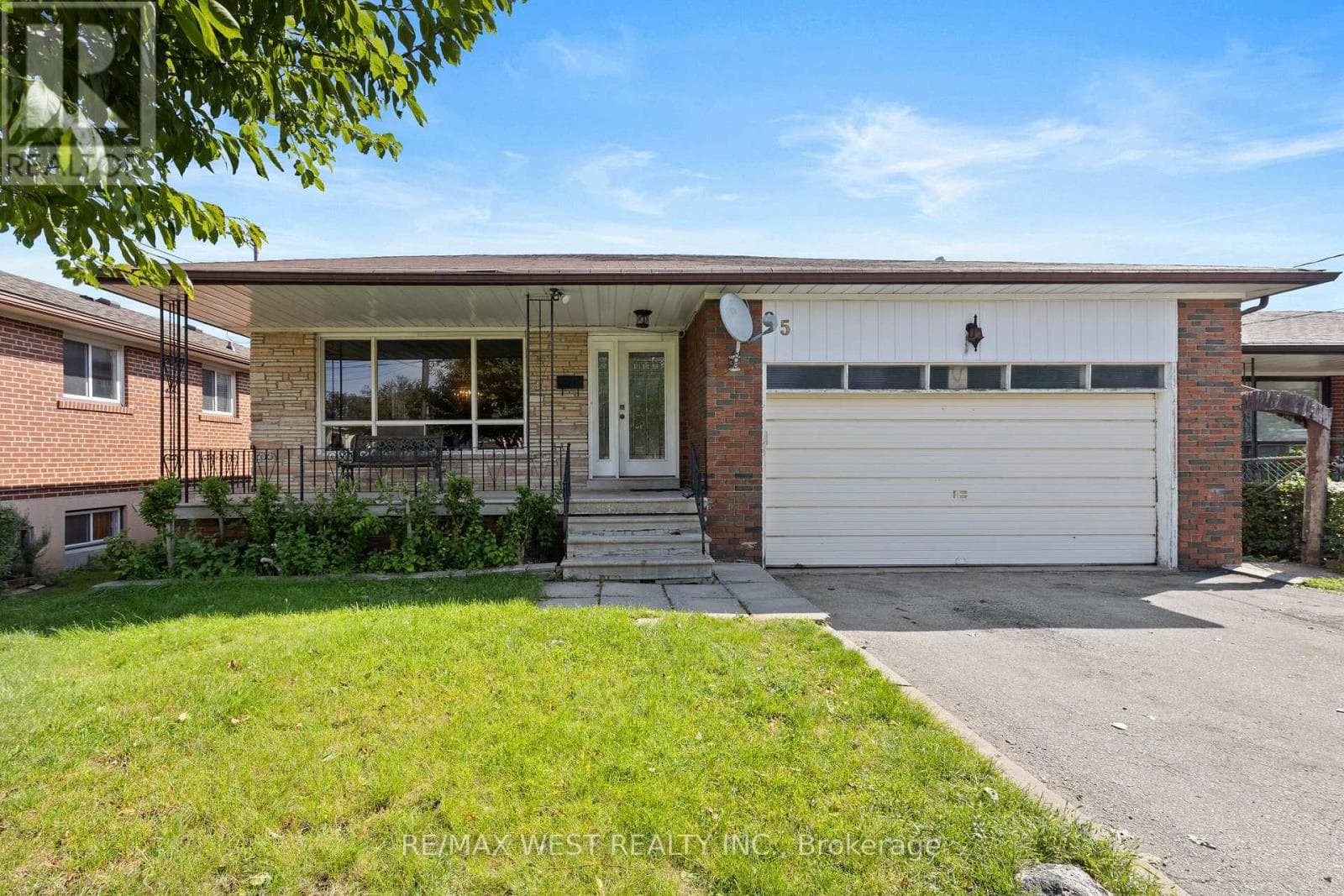 Photo of 25 APTED AVENUE