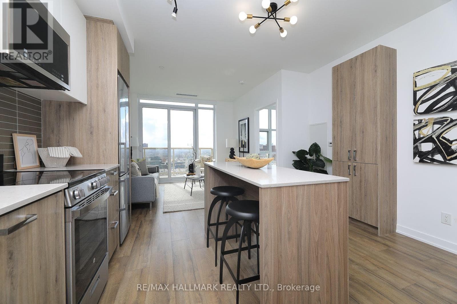 Photo of 1111 - 1787 ST. CLAIR AVENUE W