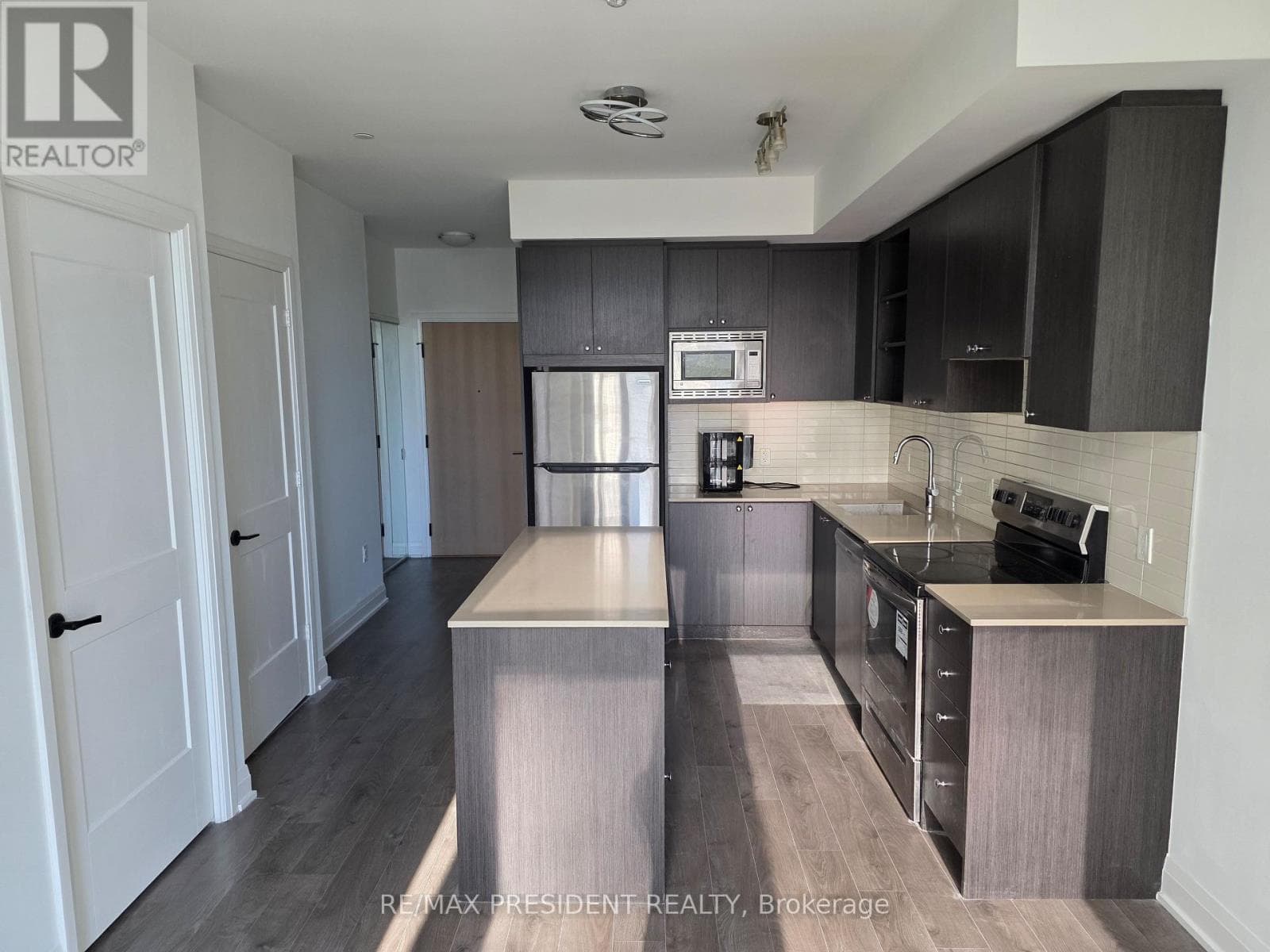 Photo of 112 - 60 GEORGE BUTCHART DRIVE