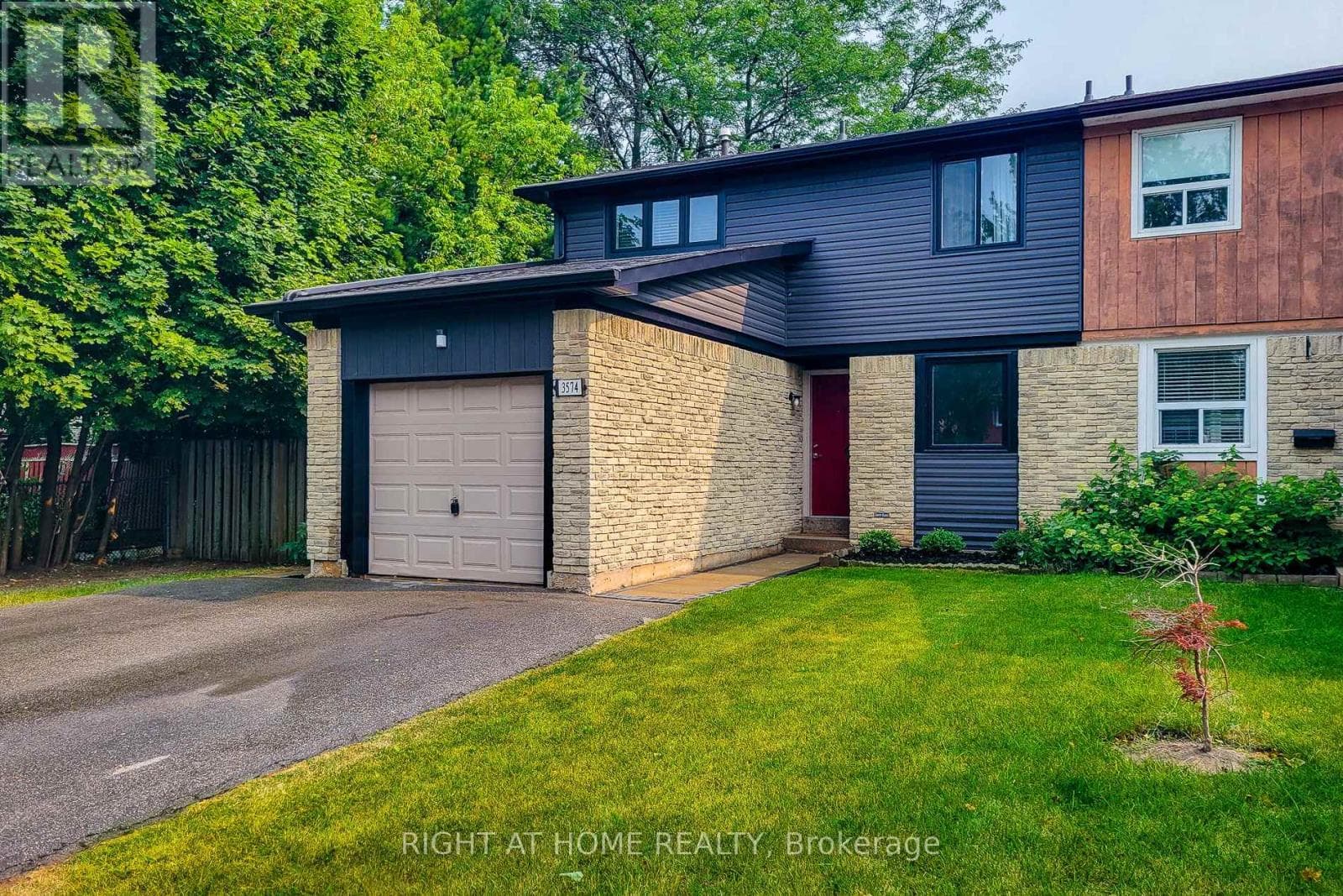Photo of 3574 AUTUMNLEAF CRESCENT