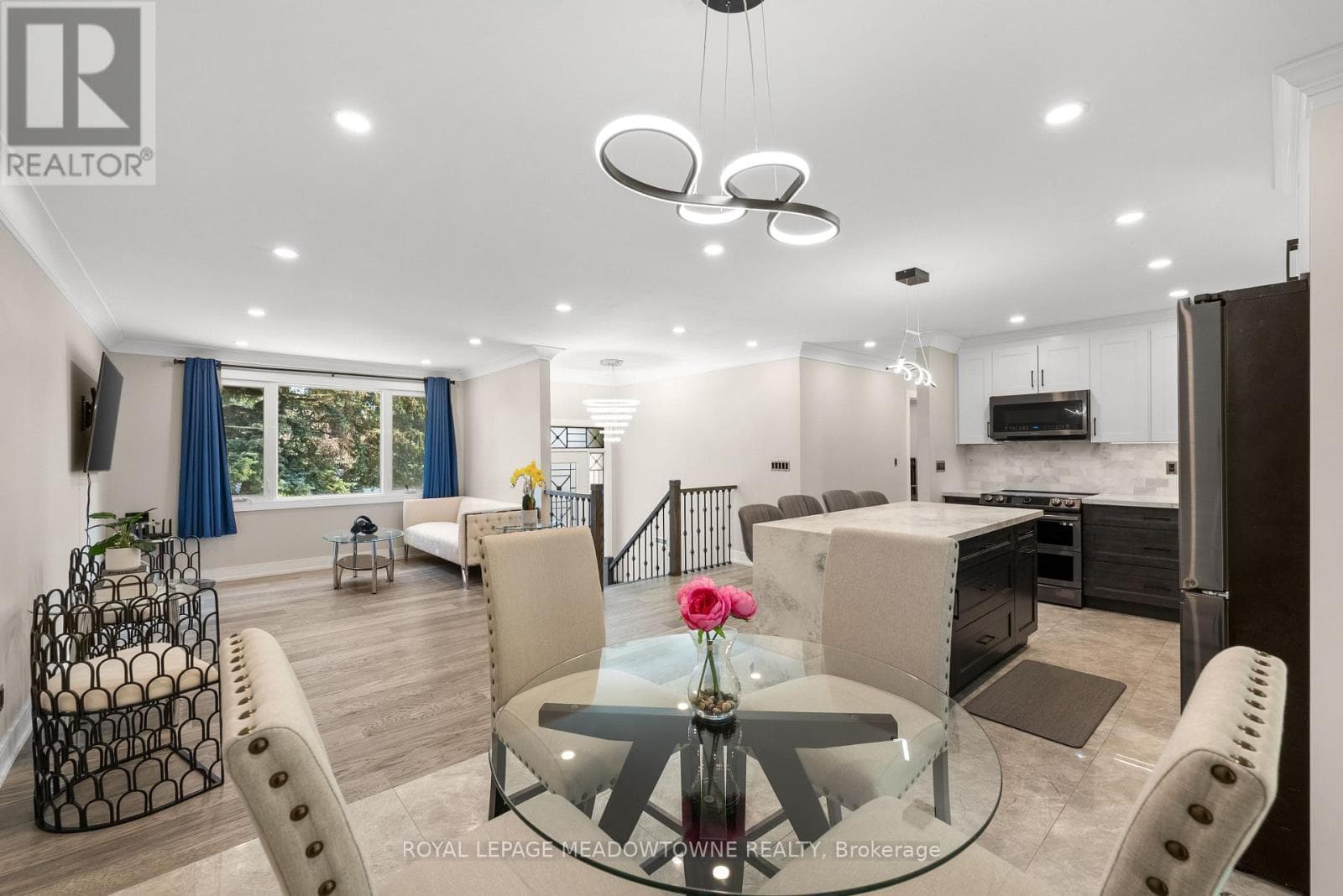 Photo of 1268 FOREST HILL
