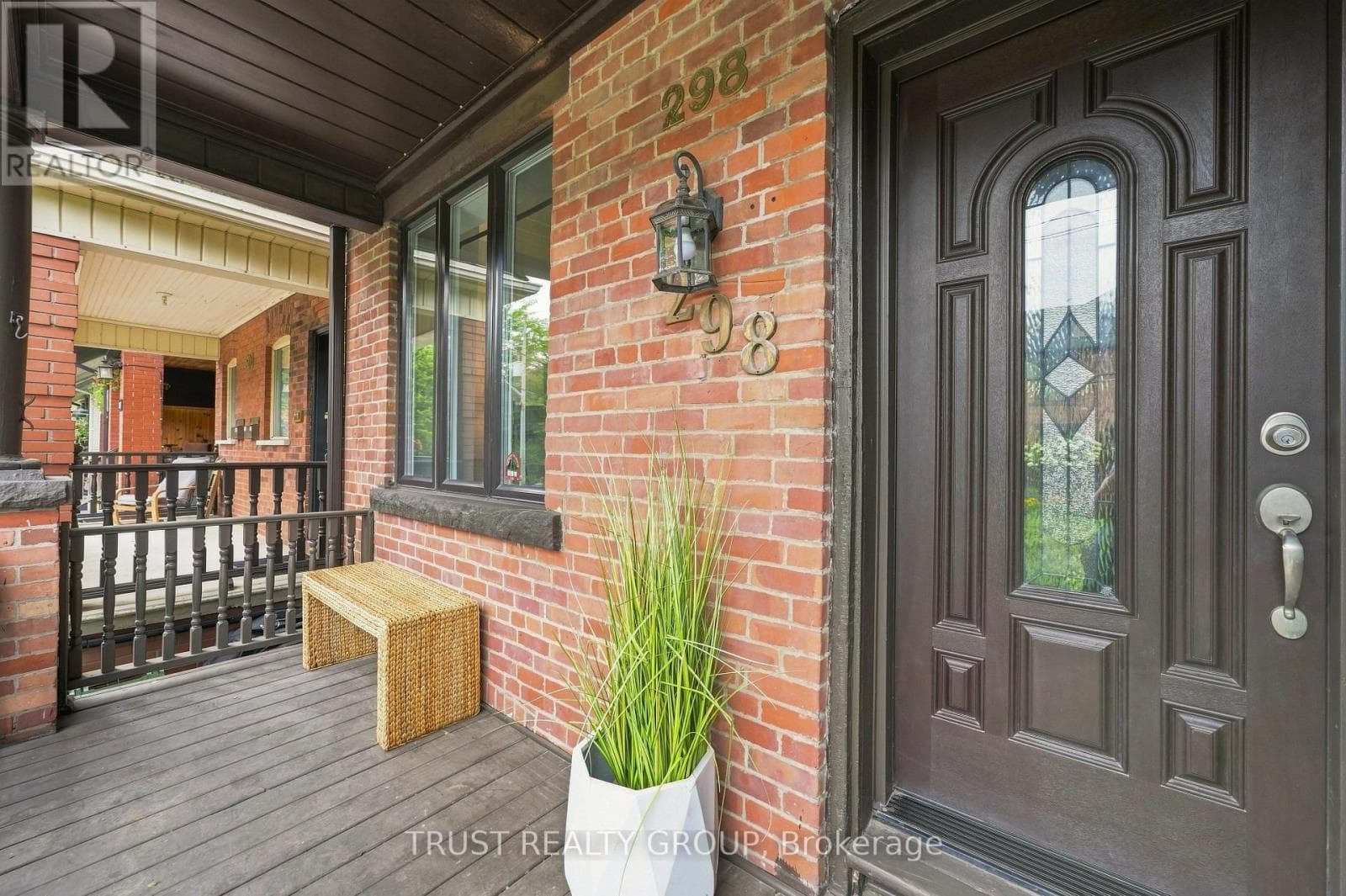 Photo of 298 GARDEN AVENUE