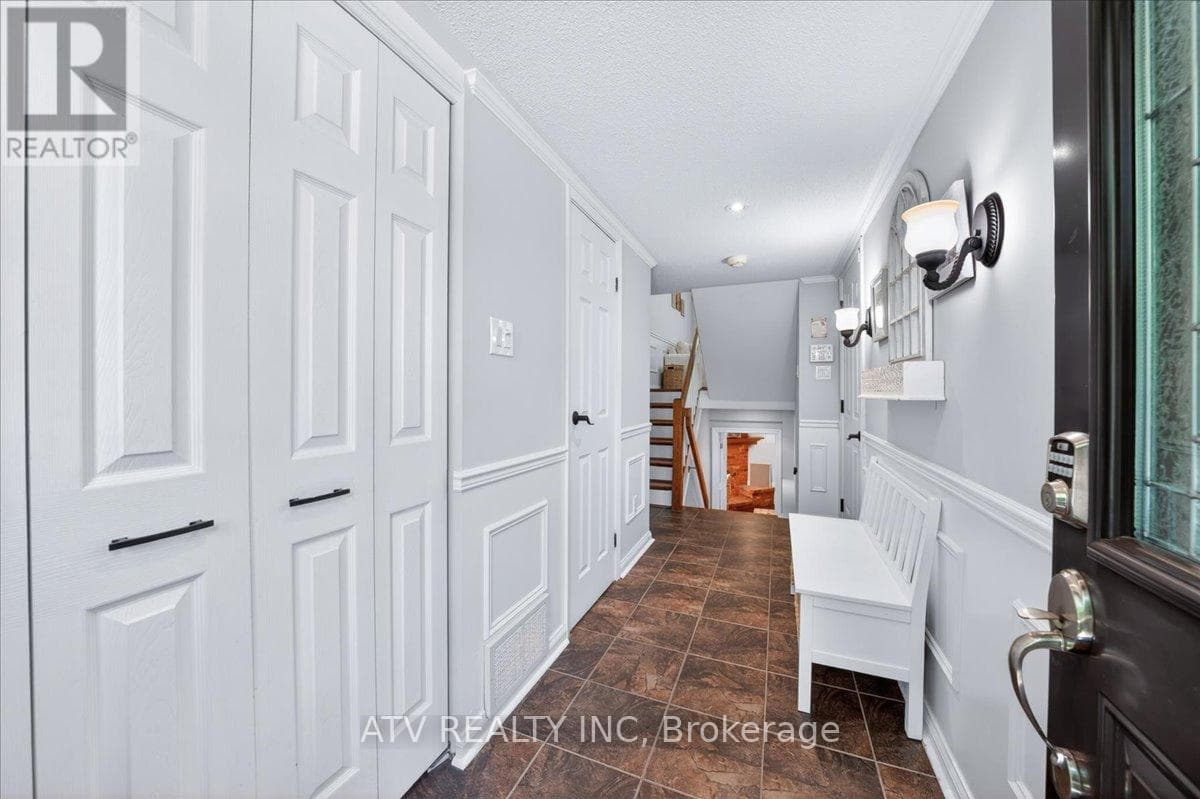 Photo of 21 - 1485 GULLEDEN DRIVE