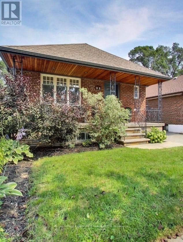Photo of 21 PARKER AVENUE
