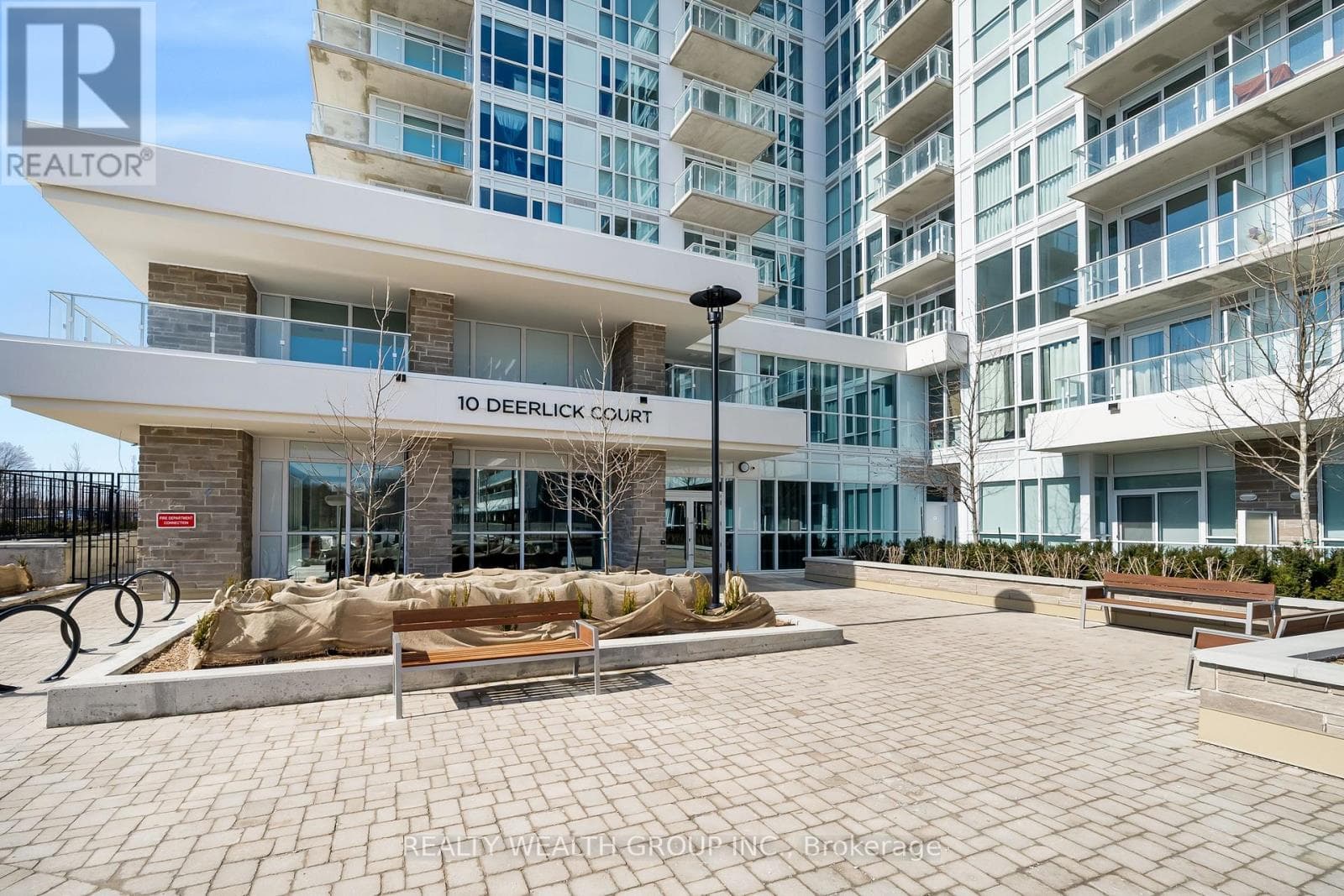 Photo of 2101 - 10 DEERLICK COURT