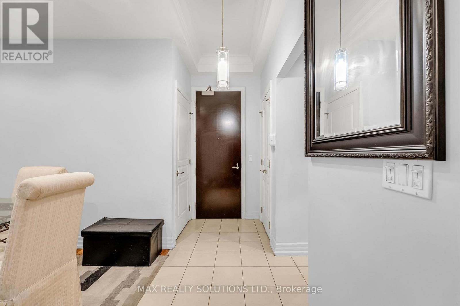 Photo of 319 - 20 BURKEBROOK PLACE
