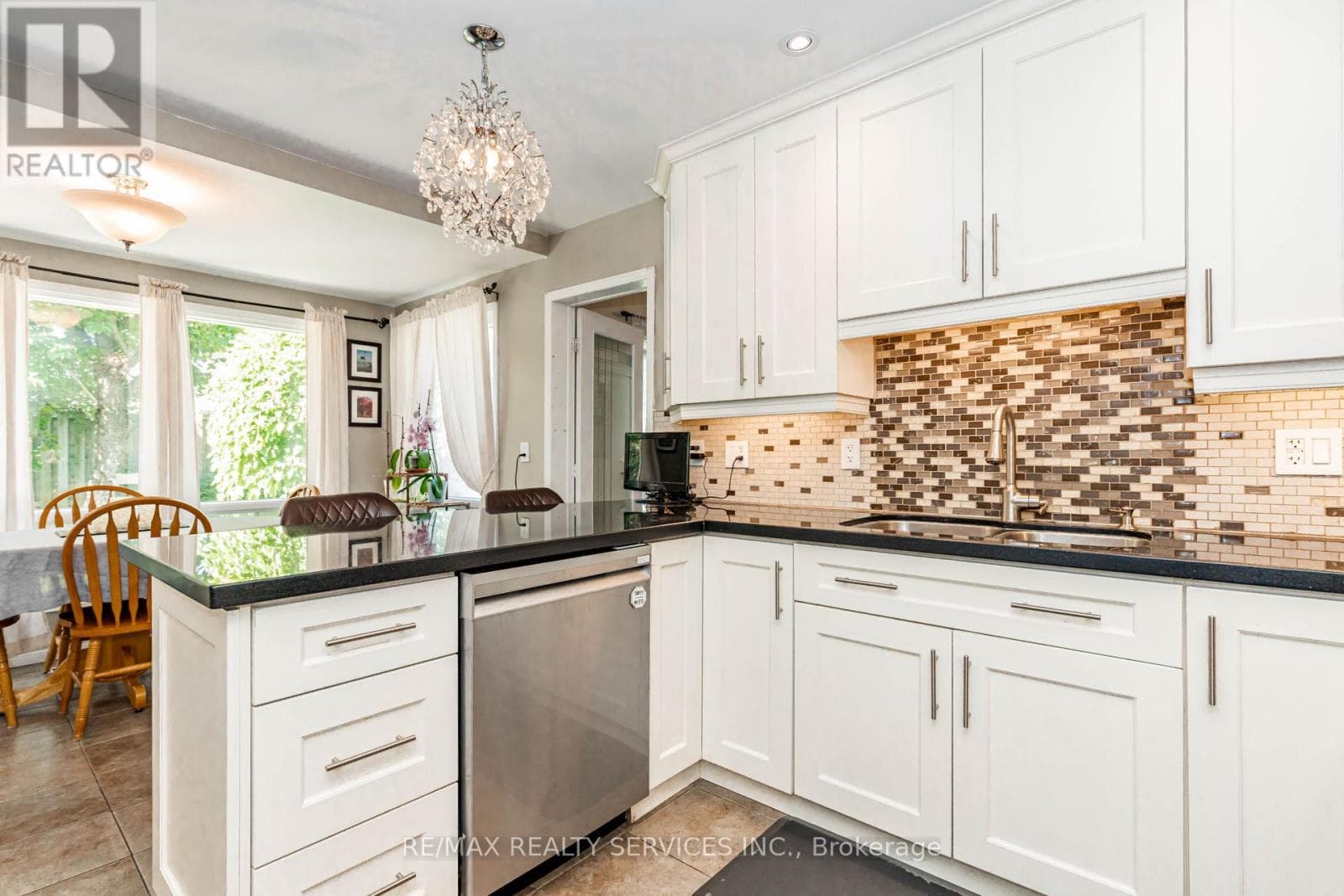 Photo of 50 BARR CRESCENT