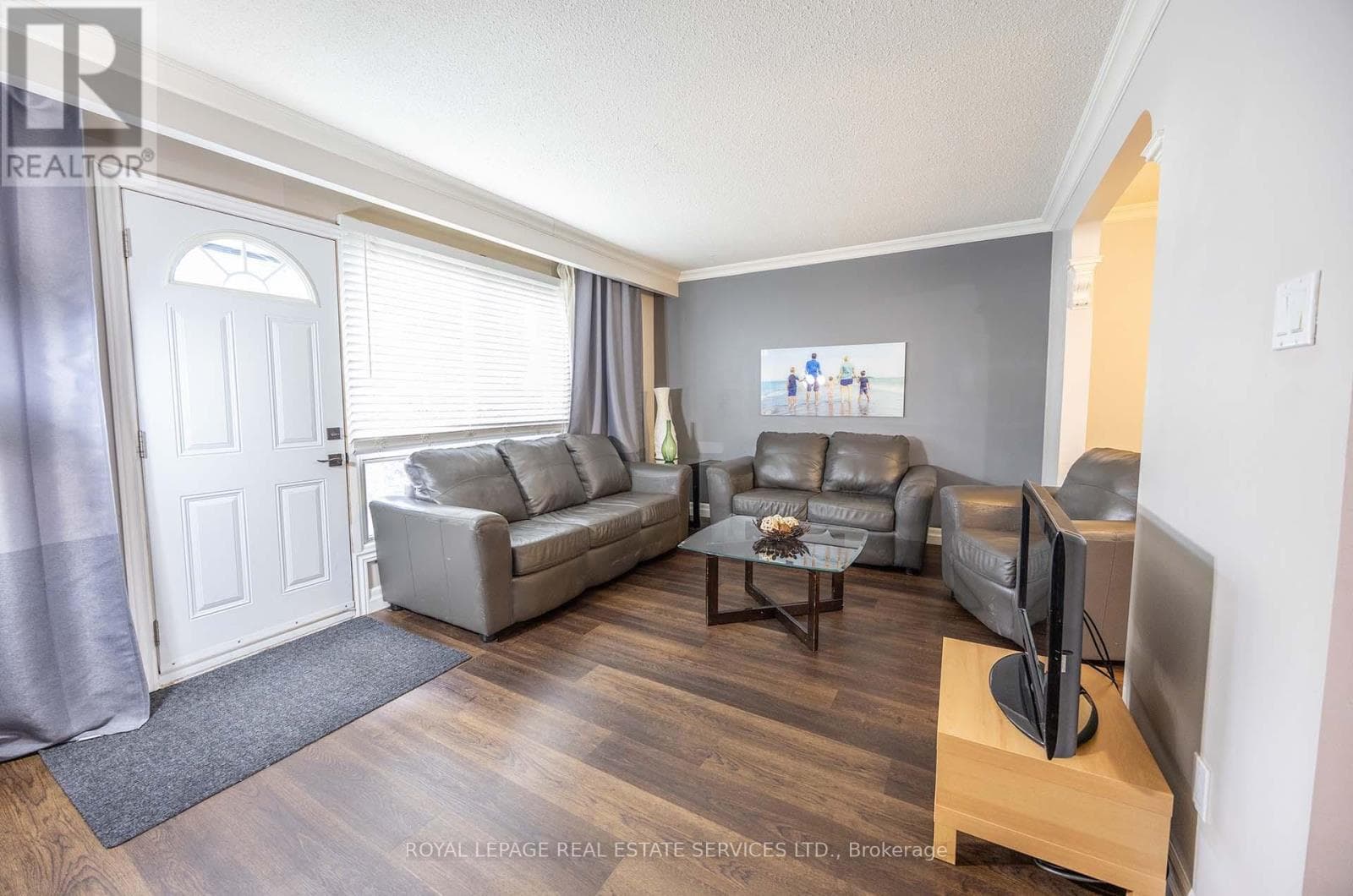 Photo of 18 - 71 OLD BURNHAMTHORPE ROAD