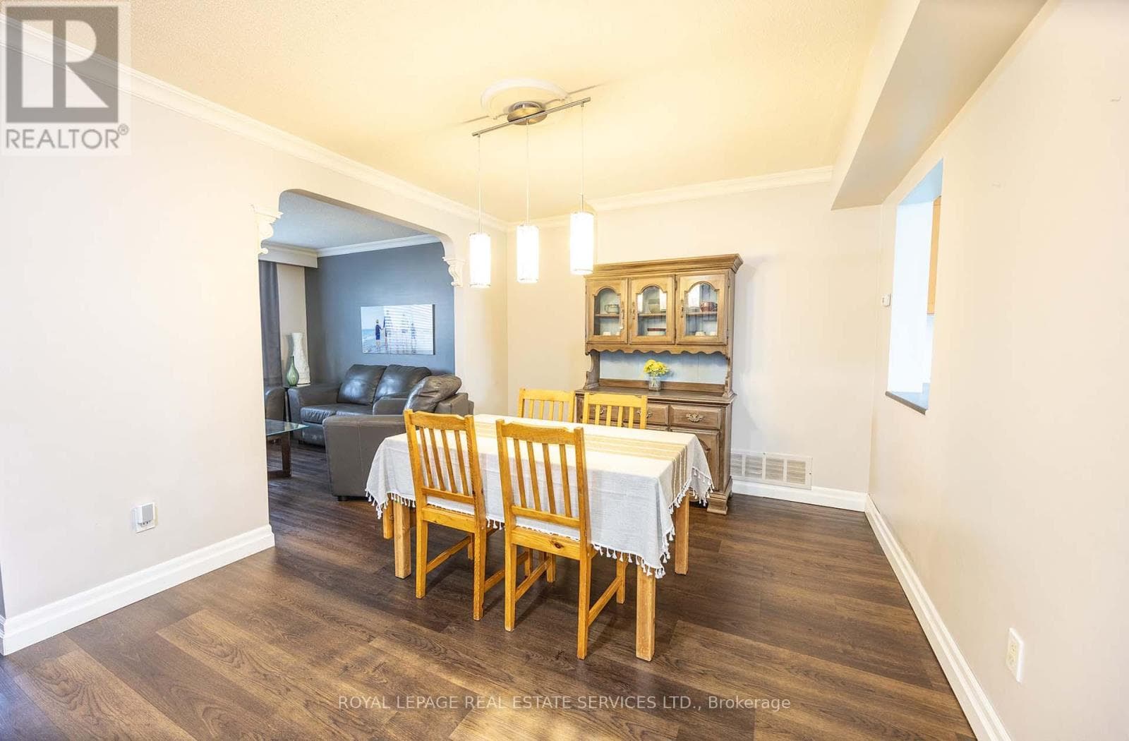 Photo of 18 - 71 OLD BURNHAMTHORPE ROAD