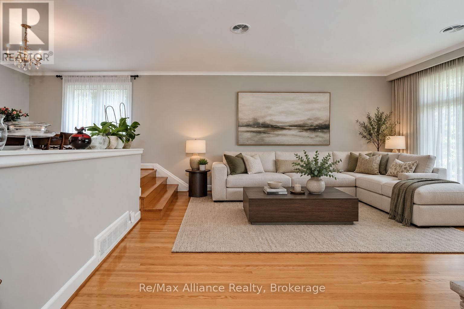 Photo of 410 THE KINGSWAY