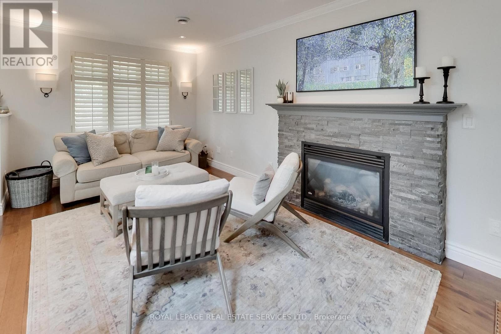 Photo of 21 PARKER AVENUE