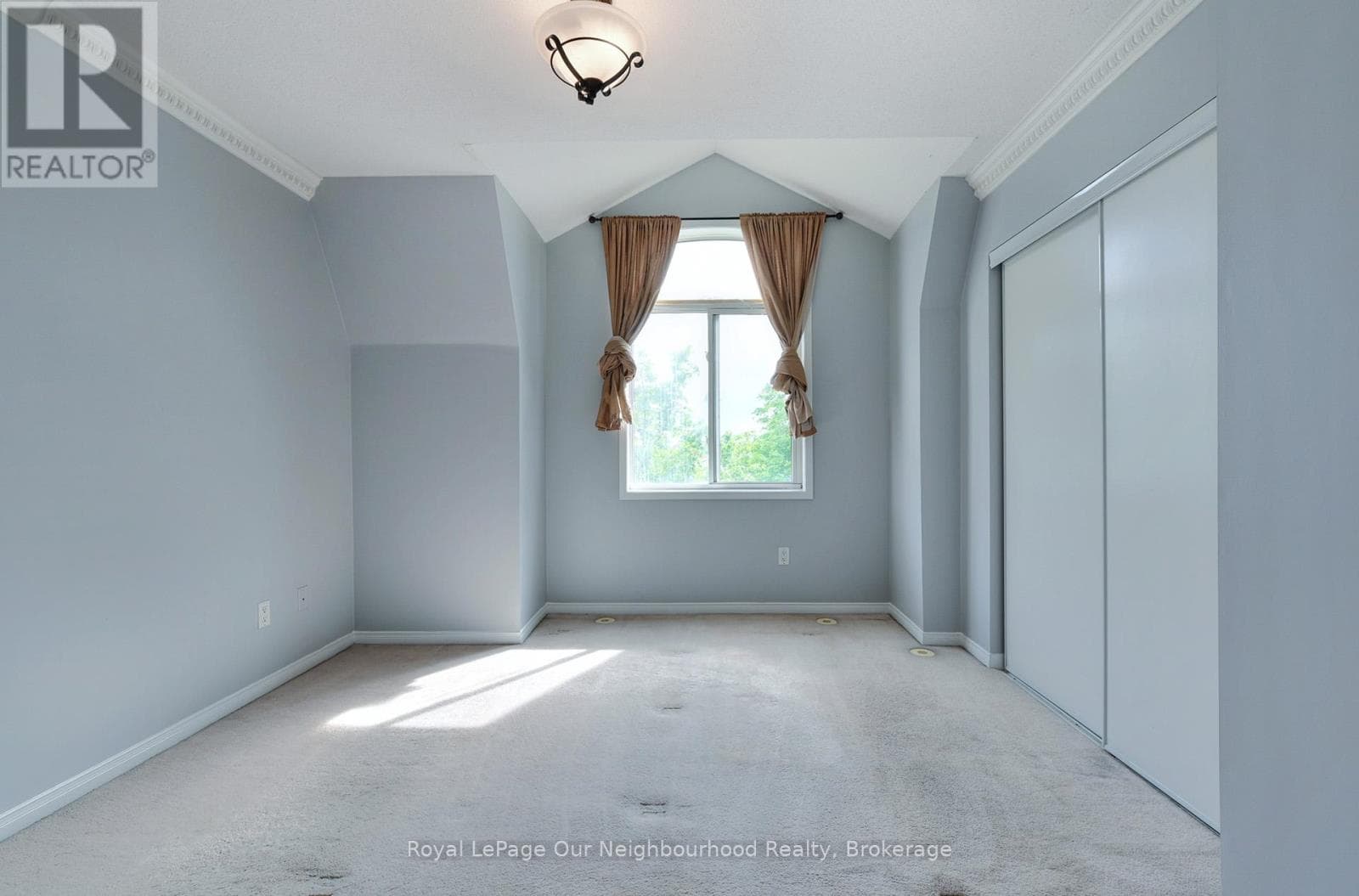 Photo of 96 - 50 STRATHAVEN DRIVE