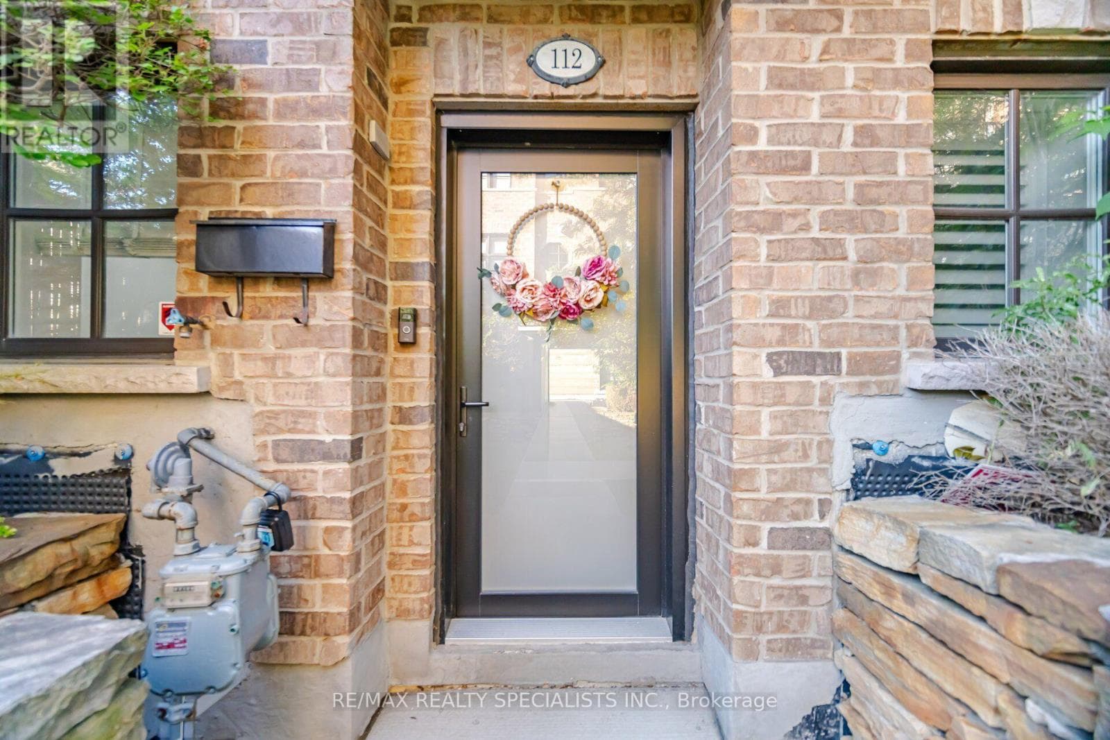 Photo of 112 - 1812 BURNHAMTHORPE ROAD E