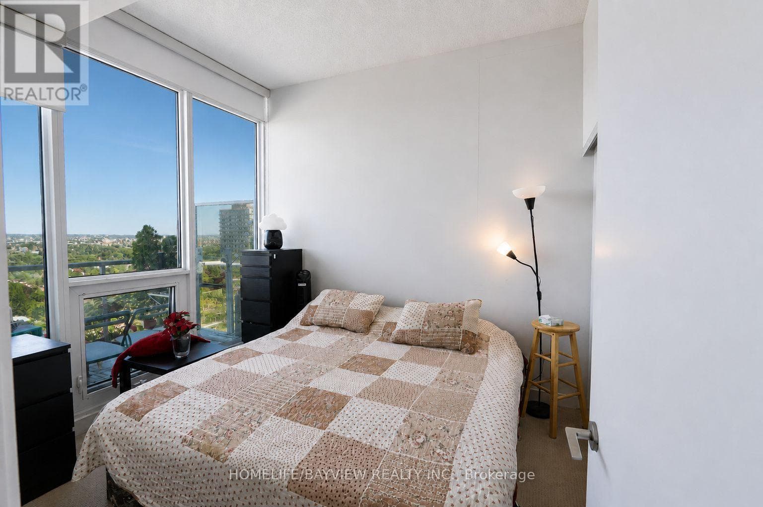 Photo of 2309 - 72 ESTHER SHINER BOULEVARD
