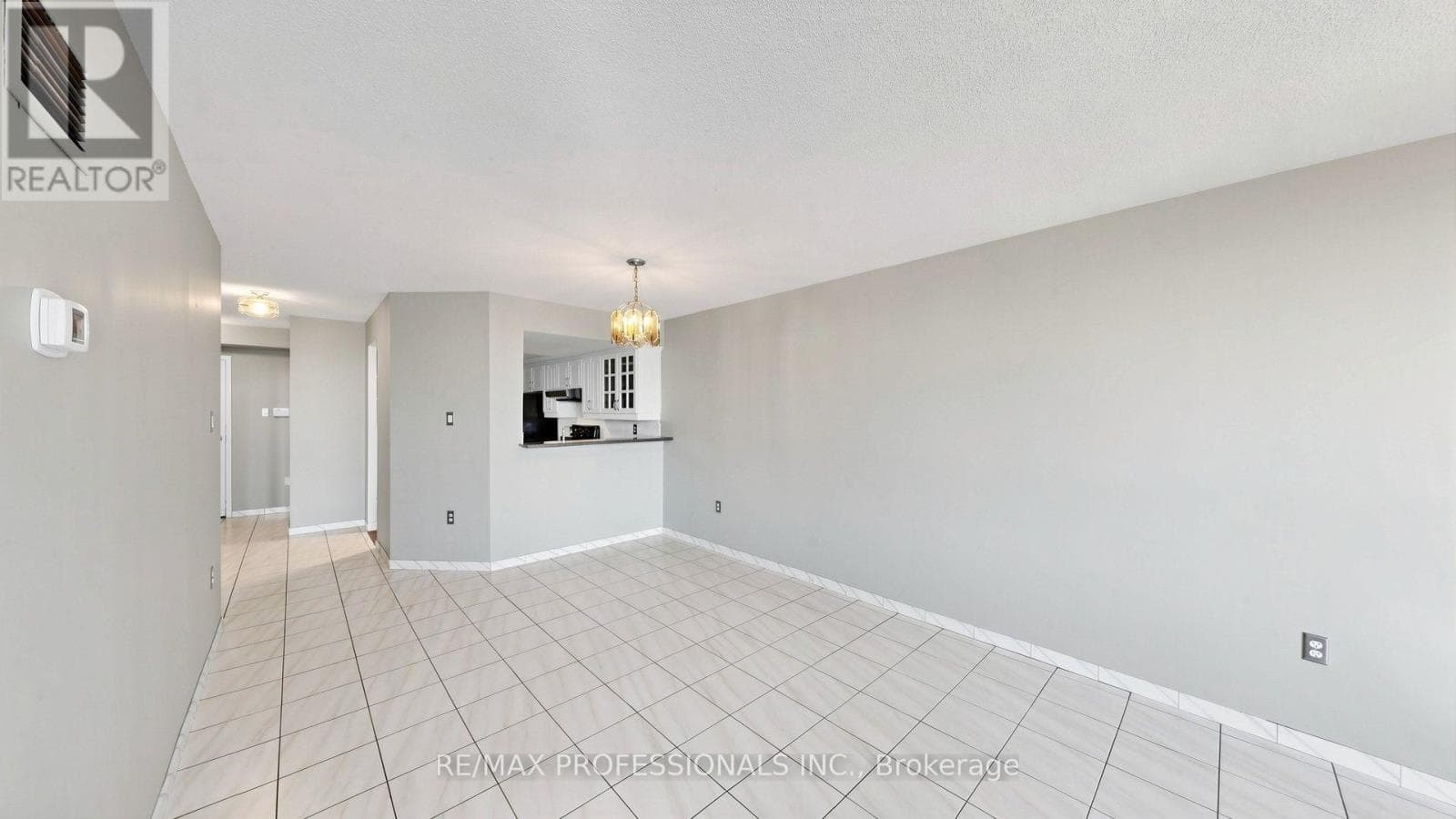 Photo of 1107 - 20 CHERRYTREE DRIVE
