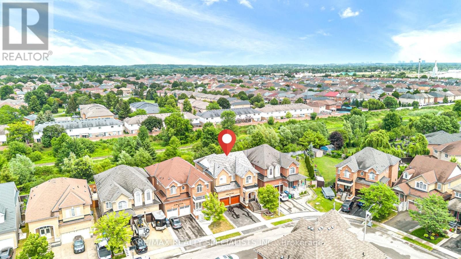 Photo of 48 GAME CREEK CRESCENT