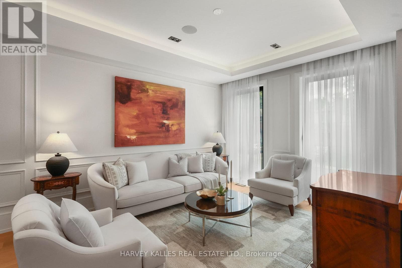 Photo of 90 ROE AVENUE