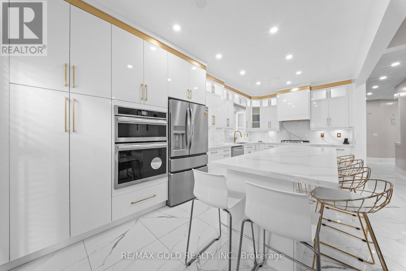 Photo of 19 ATTVIEW CRESCENT