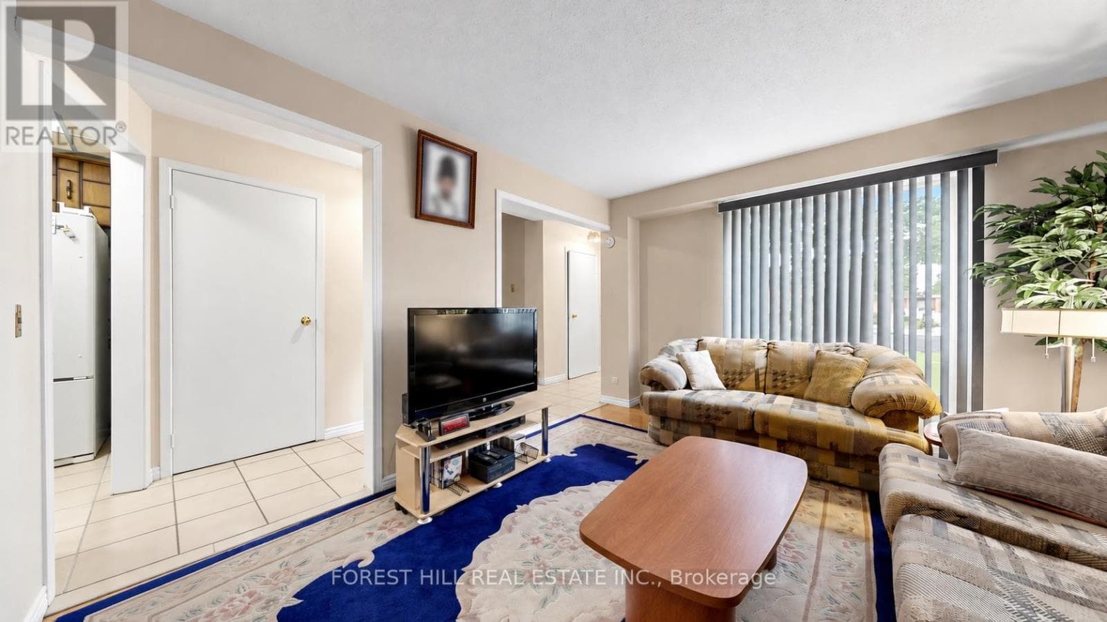 Photo of 35 TREETOPS COURT
