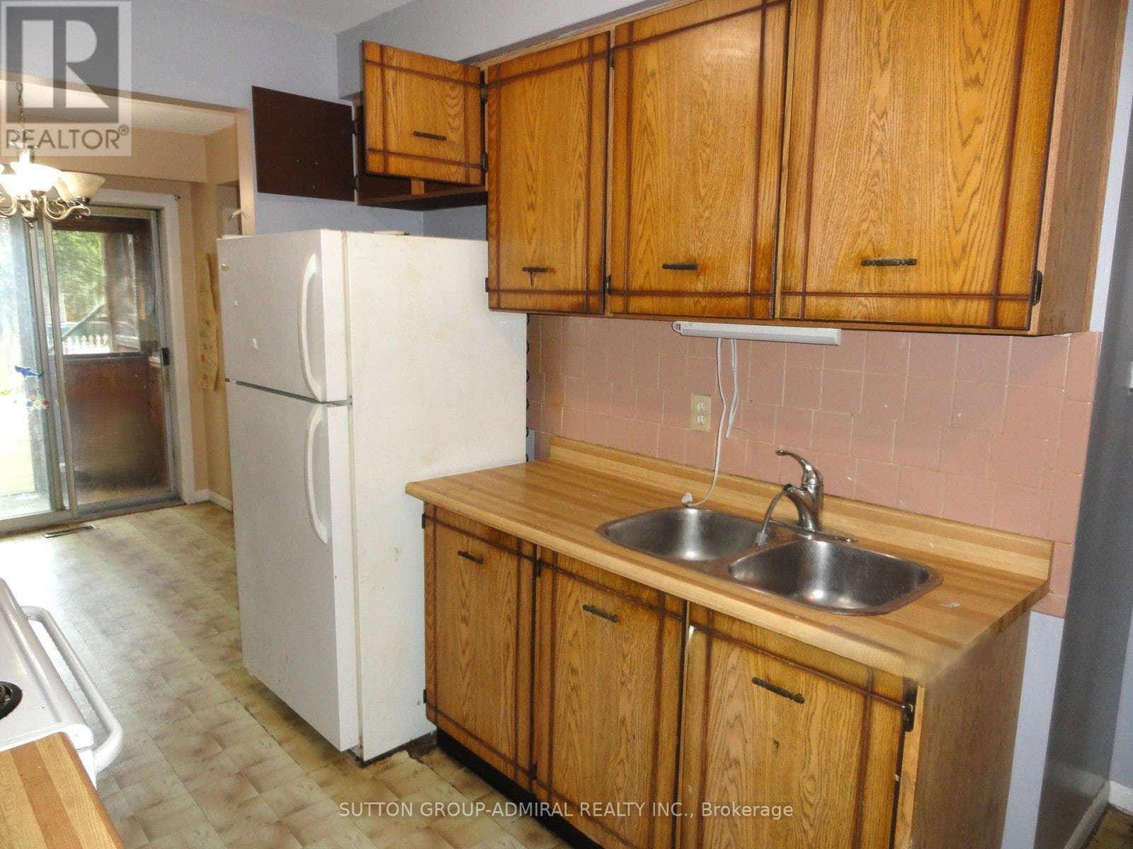 Photo of 228 ROYAL SALISBURY WAY