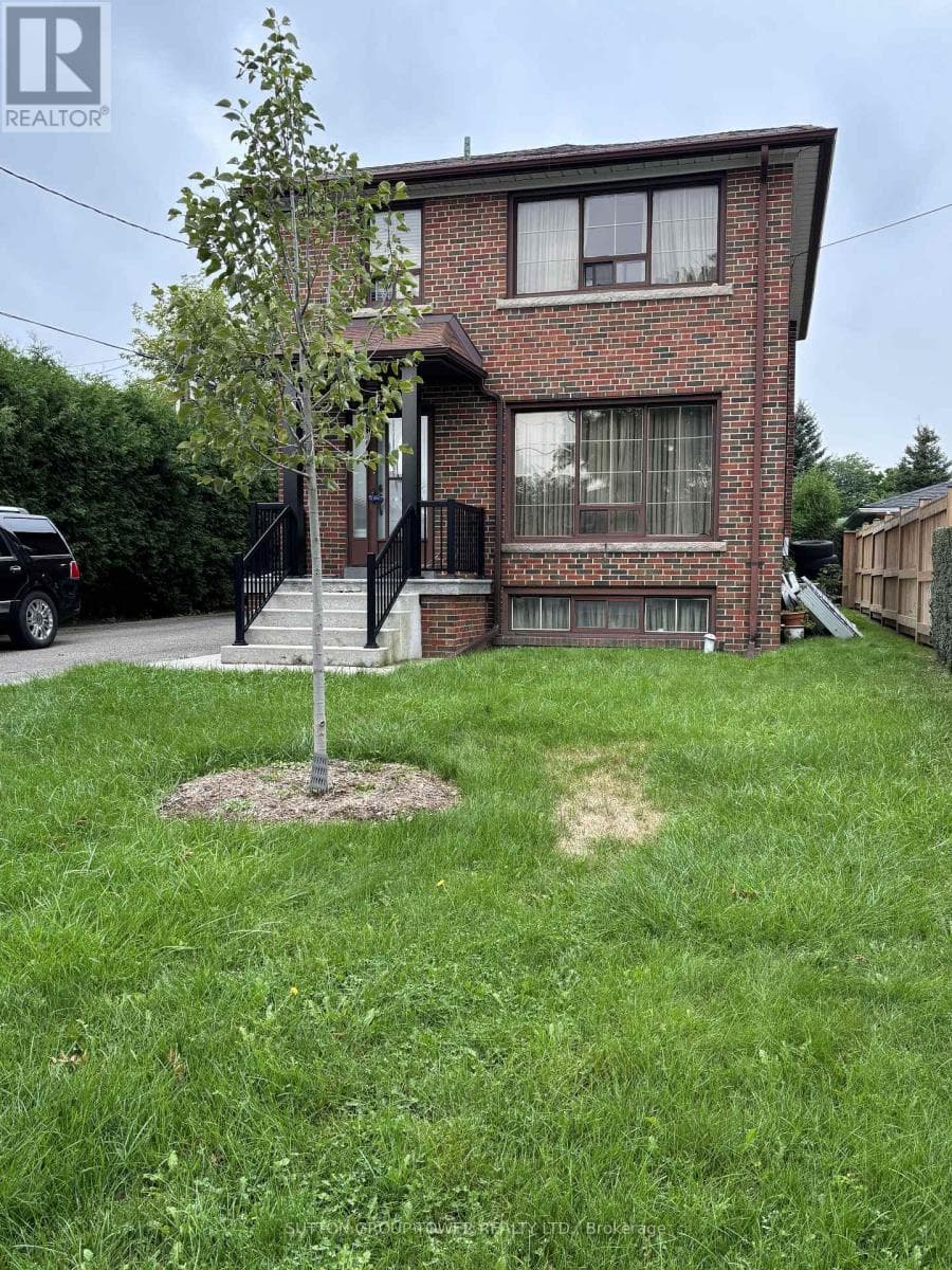 Photo of 200 LOCKSLEY AVENUE