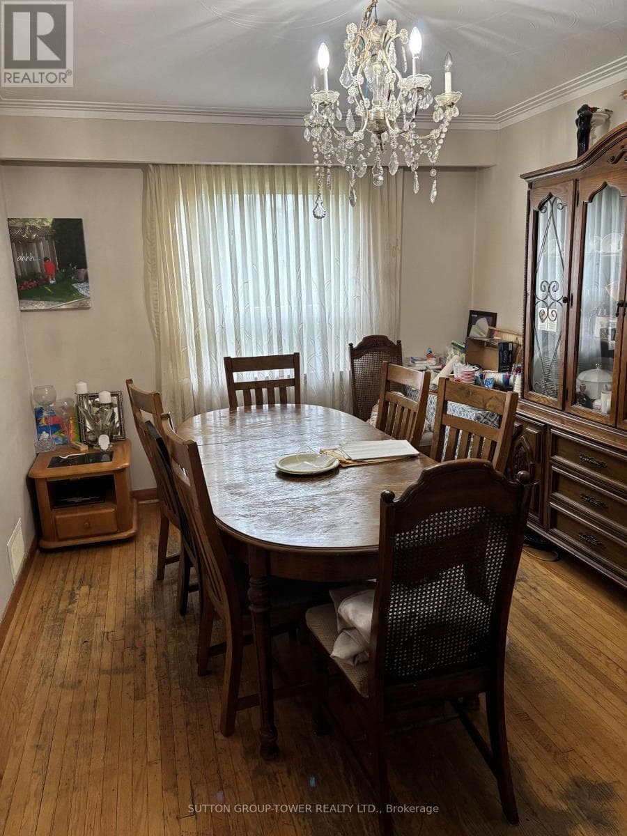 Photo of 200 LOCKSLEY AVENUE