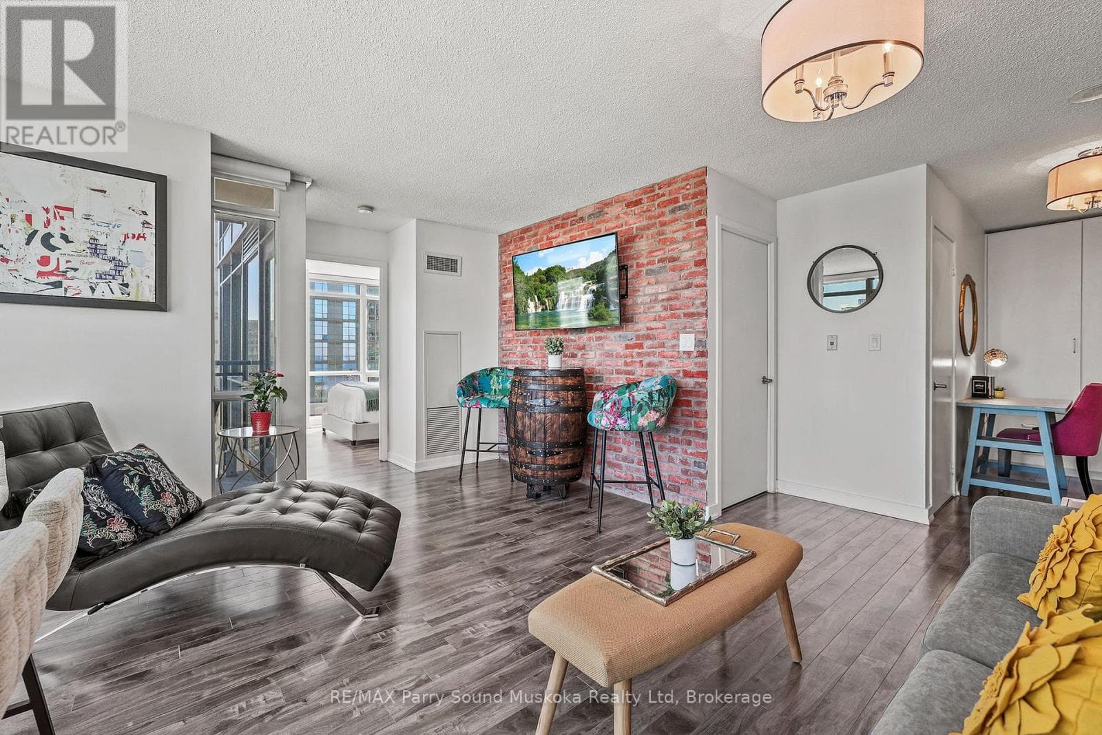Photo of 11 BRUNEL COURT