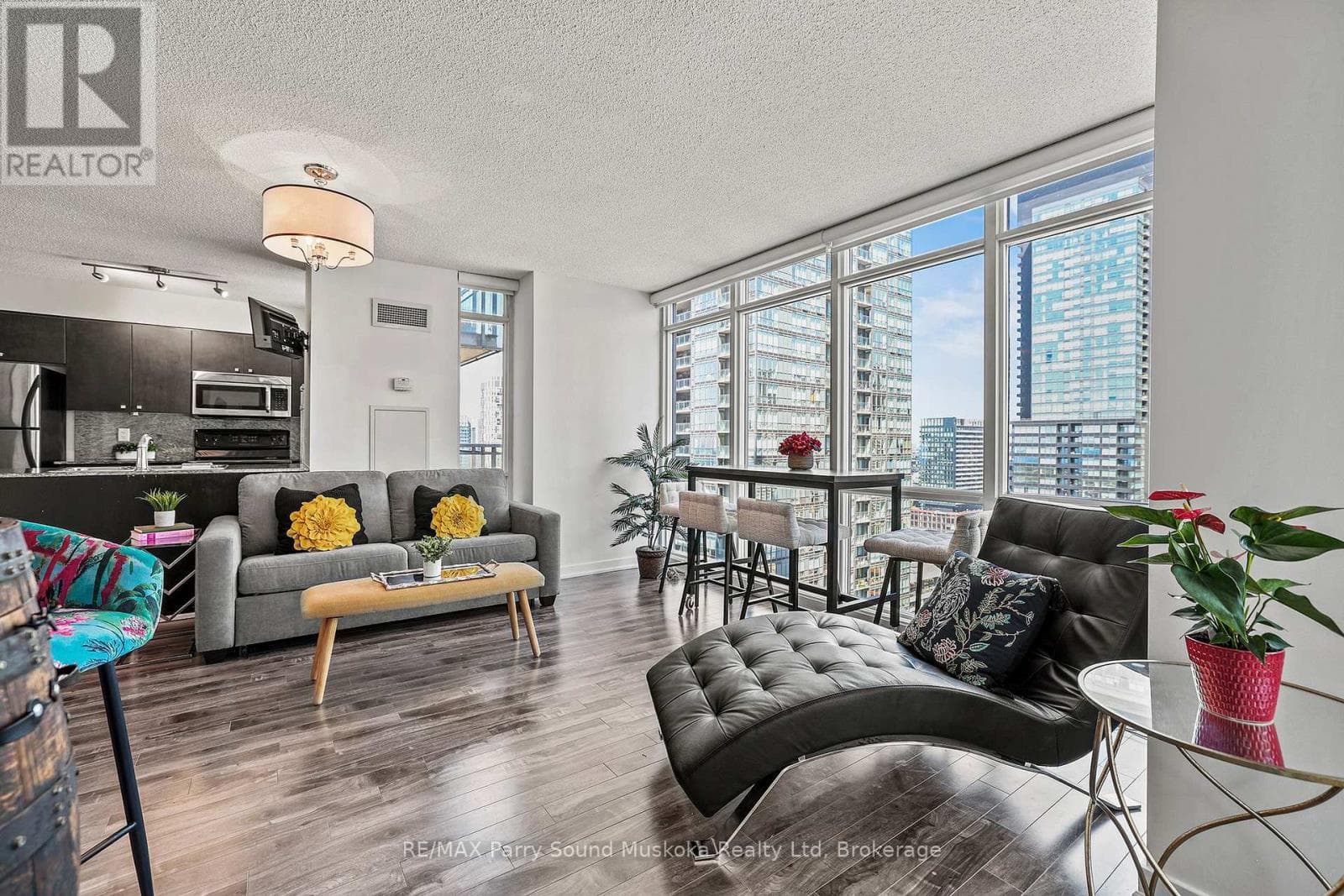 Photo of 11 BRUNEL COURT