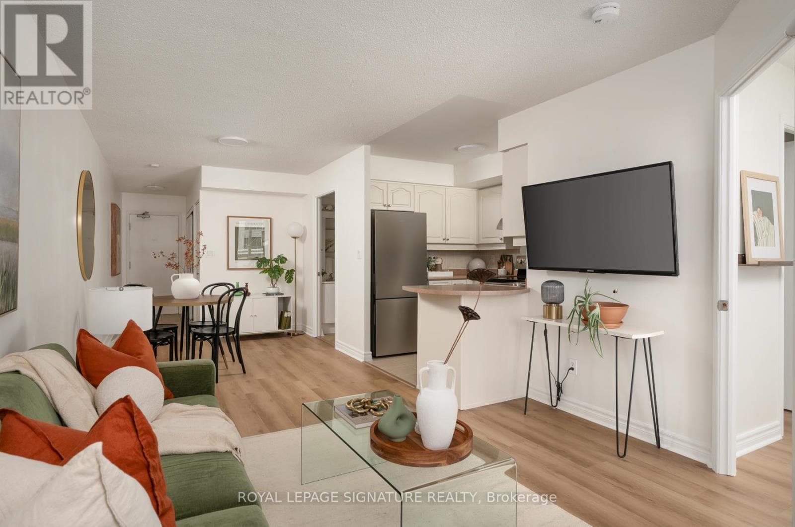 Photo of 306 - 2 REAN DRIVE