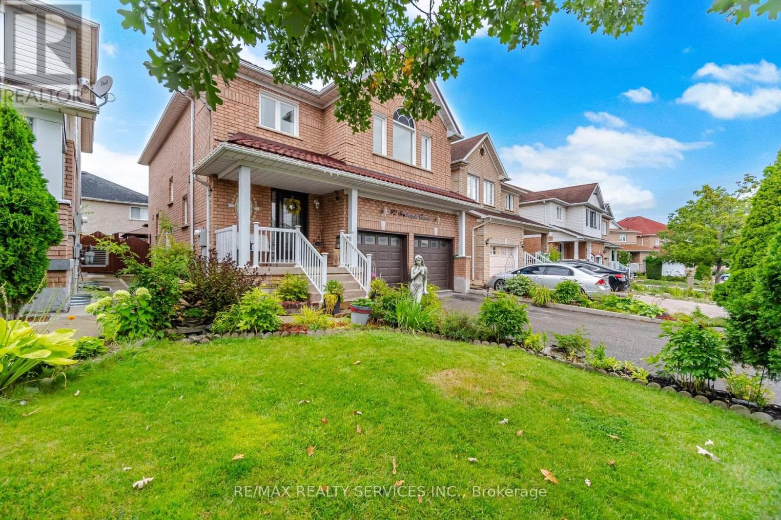 Photo of 92 FARTHINGALE CRESCENT
