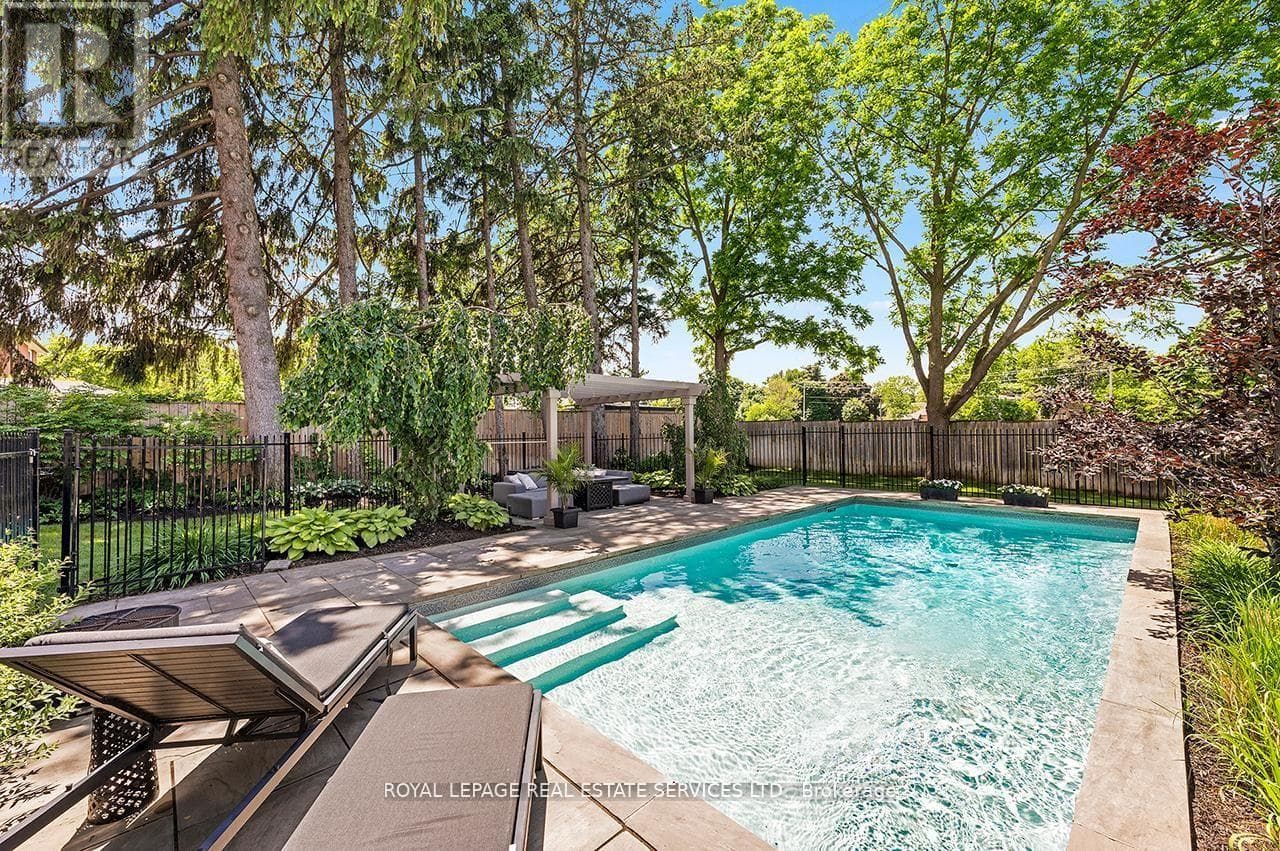 Photo of 24 JOPLING AVENUE N