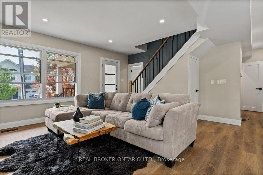 Photo of 493 CROSBY AVENUE